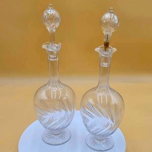 Vintage Baccarat 8695 crystal decanters, new years